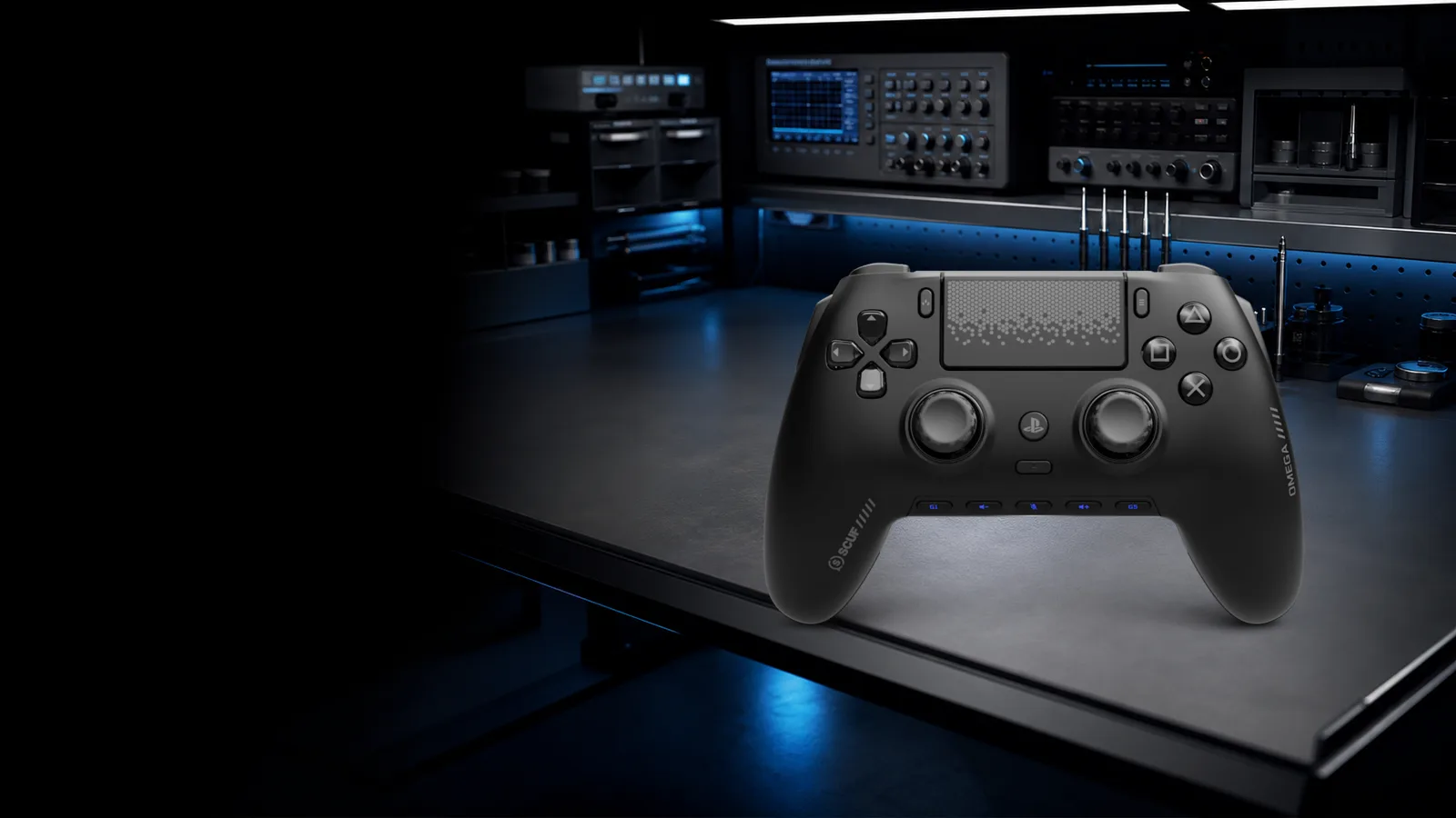 SCUF Omega на диагностическом стенде